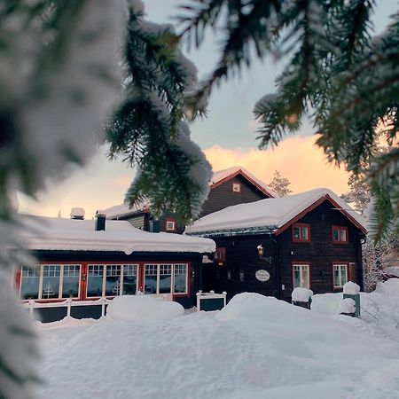 Olarsgarden Hotell Lindvallen Exterior foto