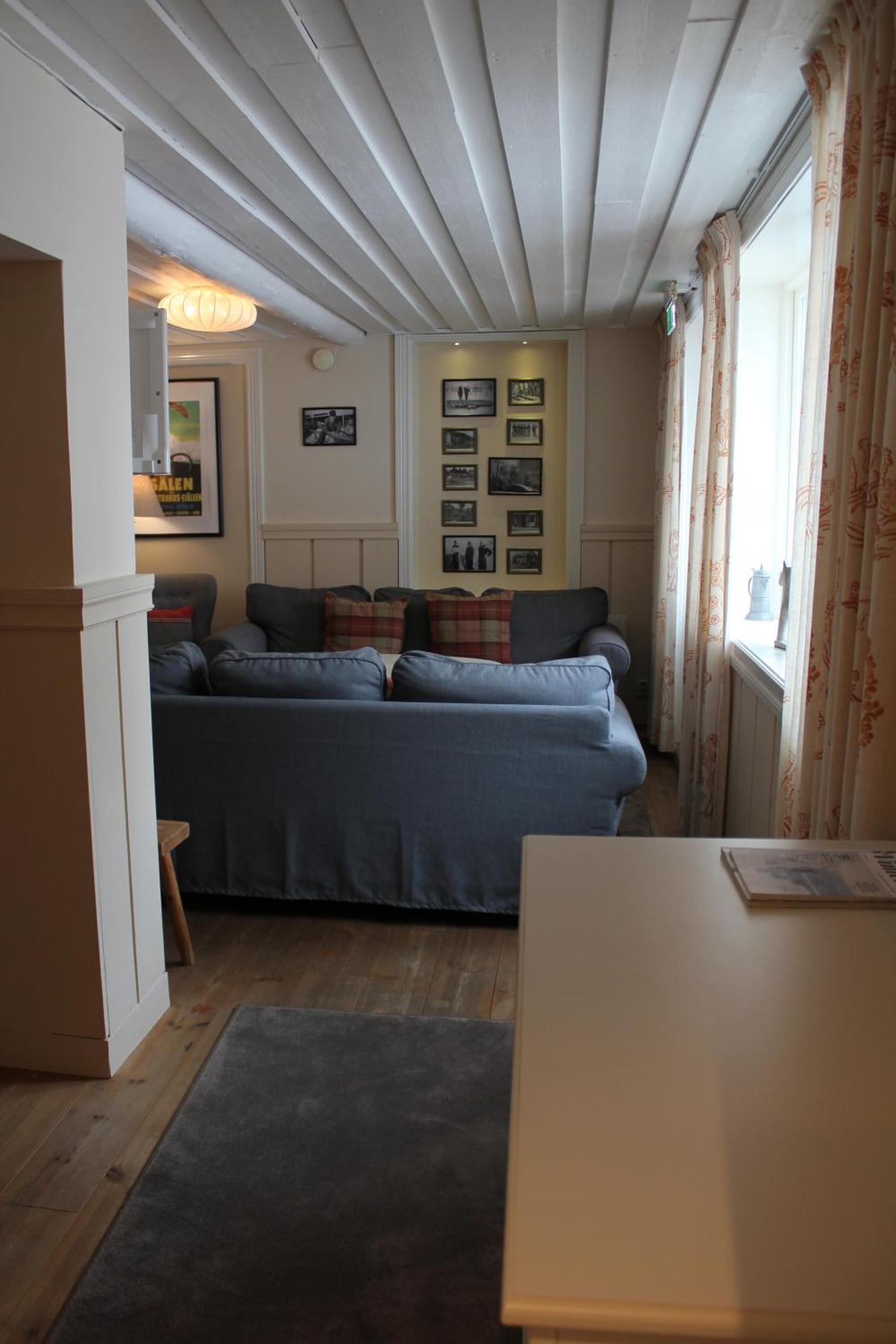 Olarsgarden Hotell Lindvallen Exterior foto