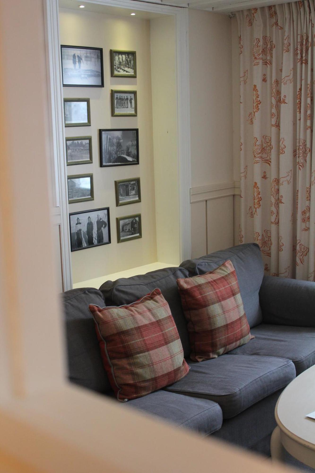 Olarsgarden Hotell Lindvallen Exterior foto